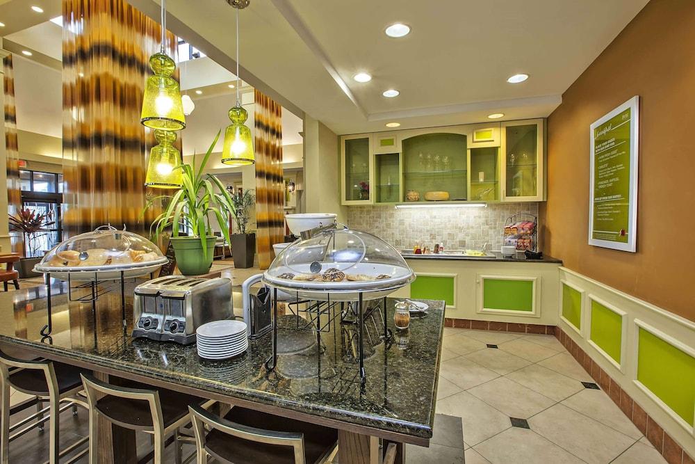 Hilton Garden Inn Beaufort Bagian luar foto