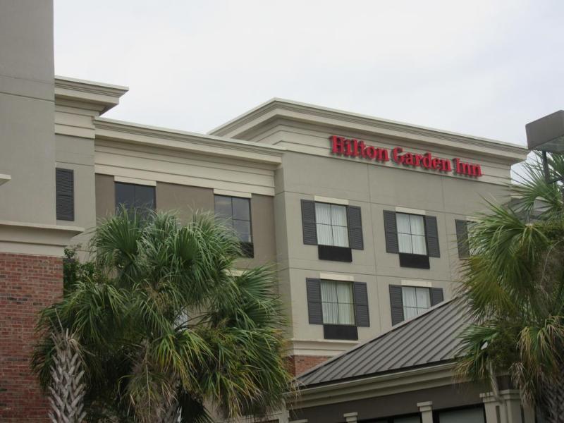 Hilton Garden Inn Beaufort Bagian luar foto